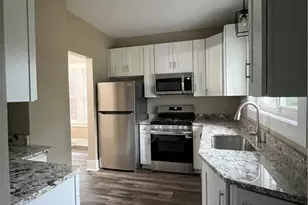 303 Pershing St, Ellwood City, PA 16117 - Photo 7