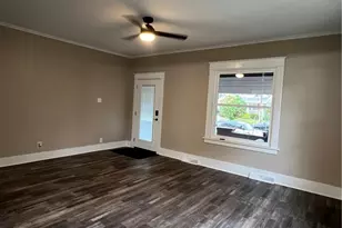 303 Pershing St, Ellwood City, PA 16117 - Photo 5