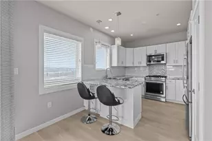 1825 Arcena St, Downtown Pgh, PA 15219 - Photo 11