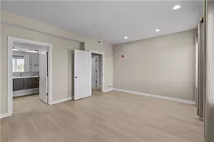 1825 Arcena St, Downtown Pgh, PA 15219 - Photo 19