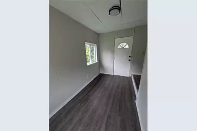 508 Electric St, New Castle, PA 16101 - Photo 7