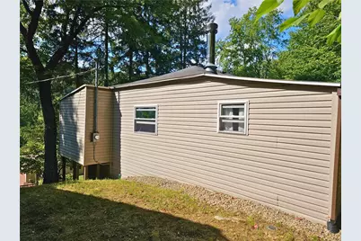 195 Kinch Rd, Moon-Crescent Township, PA 16301 - Photo 5