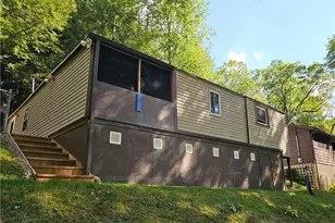 195 Kinch Rd, Moon-Crescent Township, PA 16301 - Photo 3