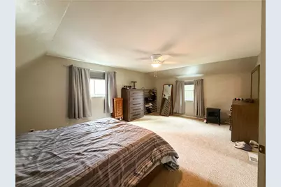 1051 Grandview Ave, Bridgeville, PA 15017 - Photo 15