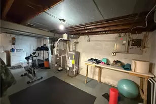 1051 Grandview Ave, Bridgeville, PA 15017 - Photo 21