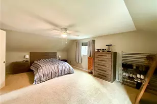 1051 Grandview Ave, Bridgeville, PA 15017 - Photo 13