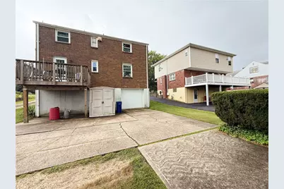 1051 Grandview Ave, Bridgeville, PA 15017 - Photo 3