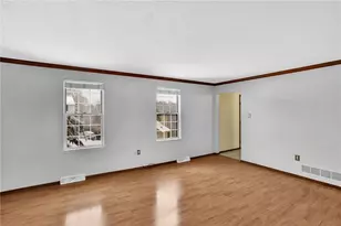 10191 Sudberry Dr, Pittsburgh, PA 15090 - Photo 9