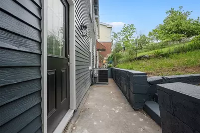 230 Linnview Ave, Pittsburgh, PA 15210 - Photo 29