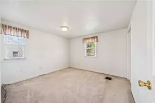 1813 Service Ln, Monessen, PA 15062 - Photo 19