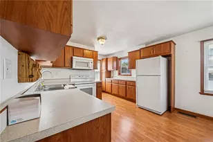 1813 Service Ln, Monessen, PA 15062 - Photo 15