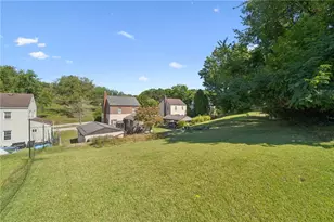 1813 Service Ln, Monessen, PA 15062 - Photo 5