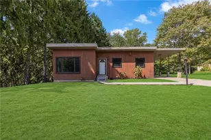 6162 Tuscarawas Rd, Ohioville, PA 15052 - Photo 1