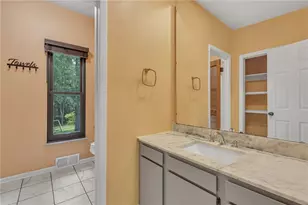 6162 Tuscarawas Rd, Ohioville, PA 15052 - Photo 17