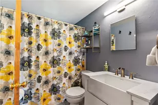 136 Wallace Ave, Wilkins Township, PA 15112 - Photo 15