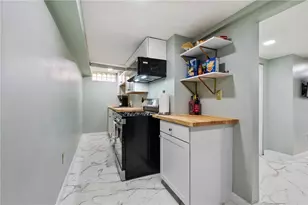 136 Wallace Ave, Wilkins Township, PA 15112 - Photo 27