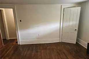 537 6th St, Braddock, PA 15104 - Photo 25