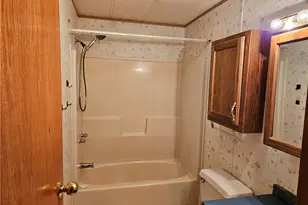 437 Lincoln Ave, Leechburg Boro, PA 15656 - Photo 13