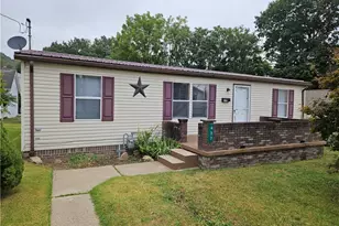 437 Lincoln Ave, Leechburg Boro, PA 15656 - Photo 1