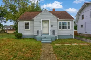 215 E Sheridan Ave, New Castle, PA 16105 - Photo 1