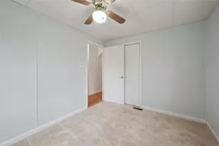 768 Saxonburg Blvd, Clinton Township, PA 16056 - Photo 17