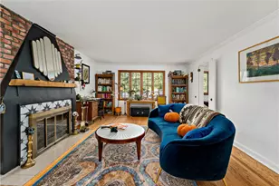 156 Woodland Dr, Pittsburgh, PA 15236 - Photo 9