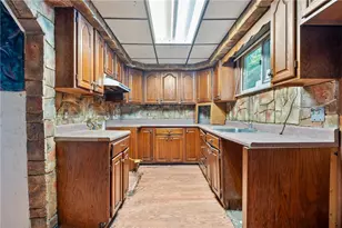 213 Wilbur St, Pittsburgh, PA 15210 - Photo 11