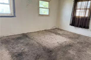 878 Craig St, Clairton, PA 15025 - Photo 5