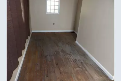 3611 W 3rd Ave, West Mayfield, PA 15010 - Photo 9