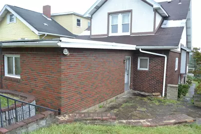 415 Oakland Ave, Charleroi Boro, PA 15022 - Photo 3