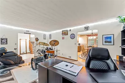 1657 Deerfield Rd, South Franklin, PA 15301 - Photo 15