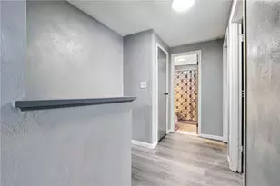 553 Indus St, Pittsburgh, PA 15207 - Photo 15