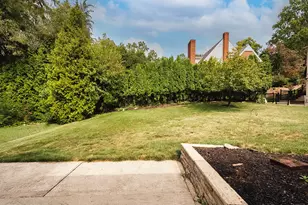 286 Twin Hills Dr, Pittsburgh, PA 15216 - Photo 29