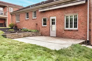 286 Twin Hills Dr, Pittsburgh, PA 15216 - Photo 27