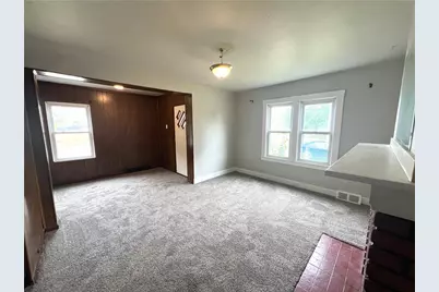 453 Ohio Ave, Clairton, PA 15025 - Photo 5