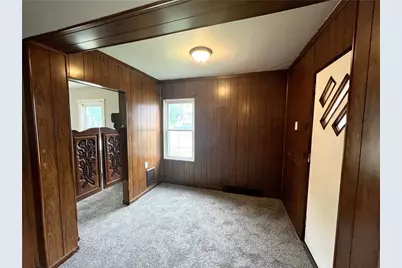 453 Ohio Ave, Clairton, PA 15025 - Photo 9