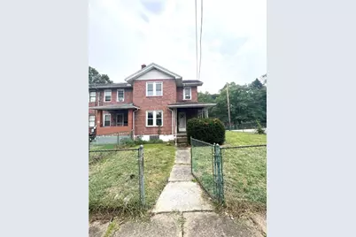 453 Ohio Ave, Clairton, PA 15025 - Photo 1