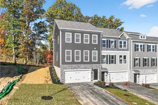 696 Olivia St, Collier Township, PA 15205 - Photo 1