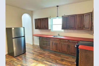 308 W Cherry St, New Castle, PA 16102 - Photo 11