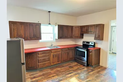 308 W Cherry St, New Castle, PA 16102 - Photo 9