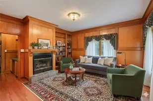 1561 Barrington Dr, Pittsburgh, PA 15090 - Photo 9