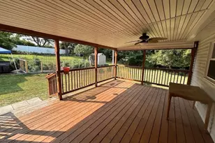 2009 Circle Dr, Hopewell Township, PA 15001 - Photo 13