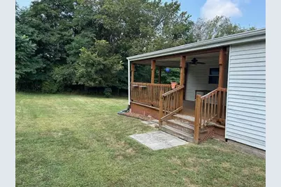 2009 Circle Dr, Hopewell Township, PA 15001 - Photo 7