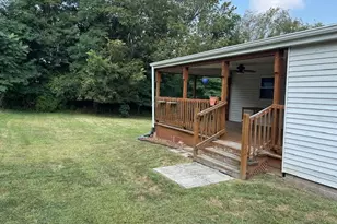 2009 Circle Dr, Hopewell Township, PA 15001 - Photo 7