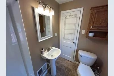 2009 Circle Dr, Hopewell Township, PA 15001 - Photo 29