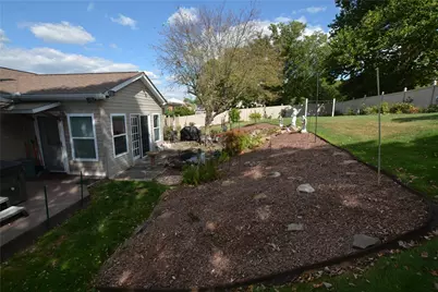 556 Center Hill, Pittsburgh, PA 15239 - Photo 45