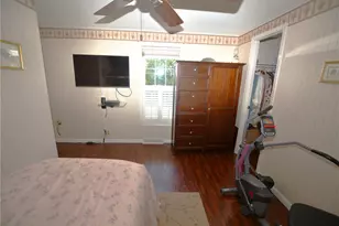 556 Center Hill, Pittsburgh, PA 15239 - Photo 33