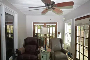 556 Center Hill, Pittsburgh, PA 15239 - Photo 21