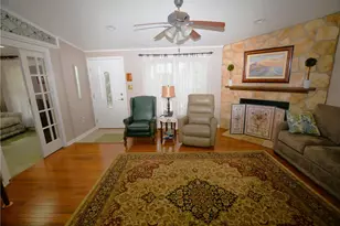 556 Center Hill, Pittsburgh, PA 15239 - Photo 5