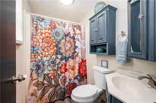 145 Robinson Pl, Perry Township, PA 16041 - Photo 23